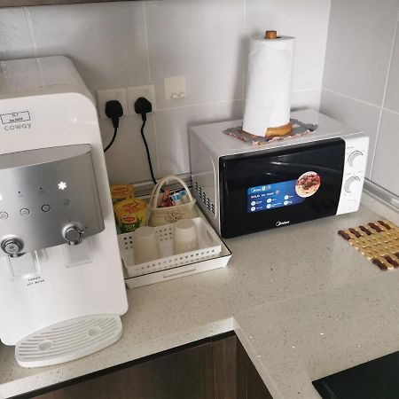 Free Netflix! Zas Suite At Troika Residence, Kb コタバル エクステリア 写真